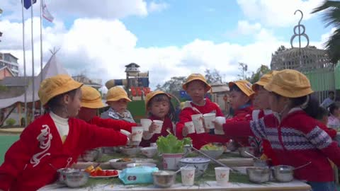 冬日杀猪饭 浓浓新年味